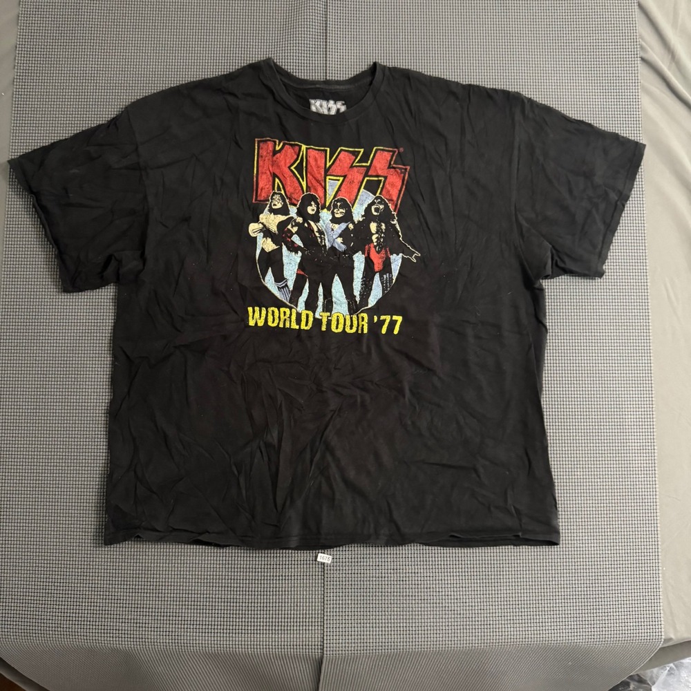 KISS World Tour 77 Graphic T-Shirt Mens 3XL Black Cotton Rock Band Tee 1675